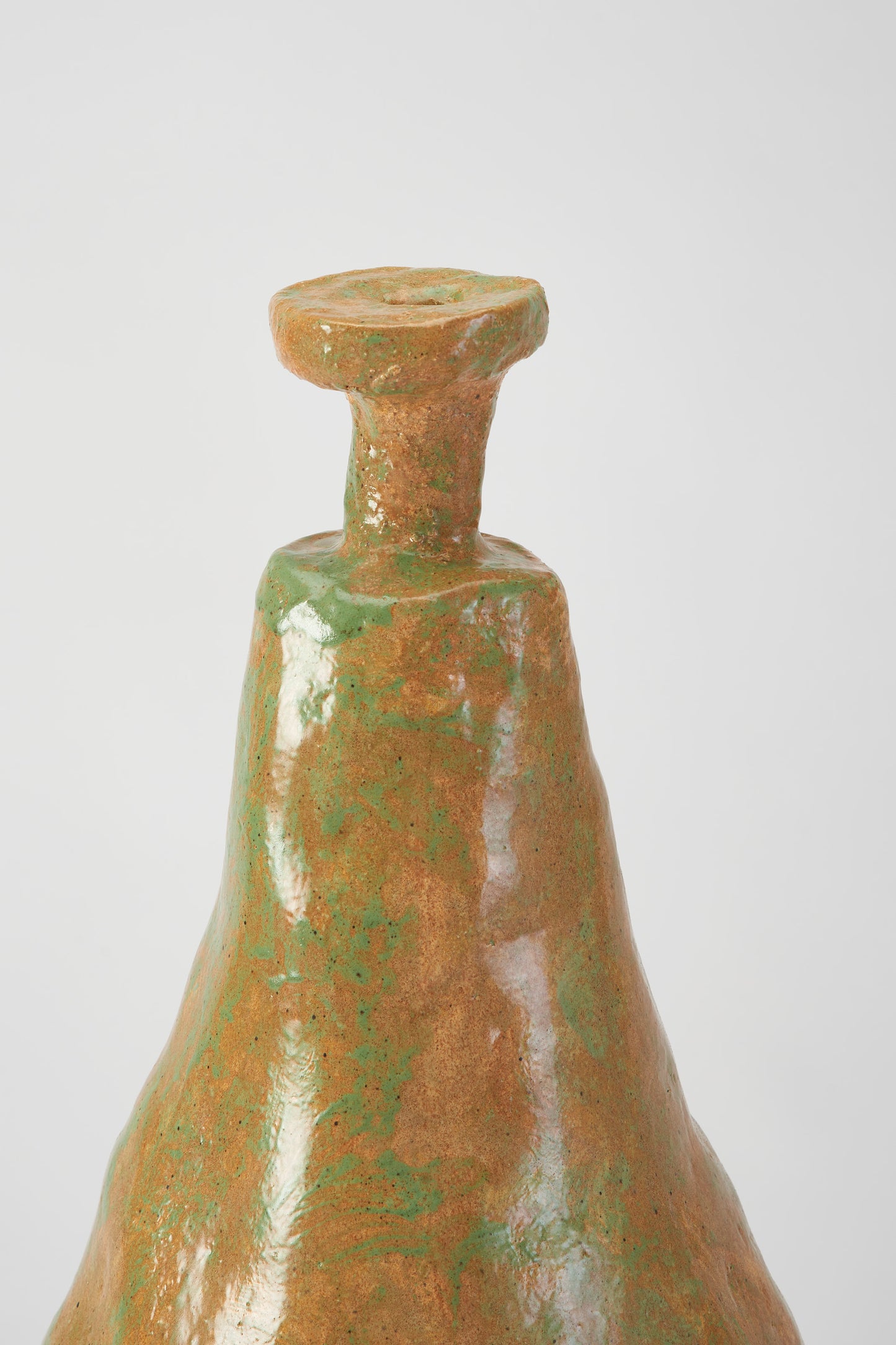 Willem van Hooff — Core Vessel Marrón verde mediano