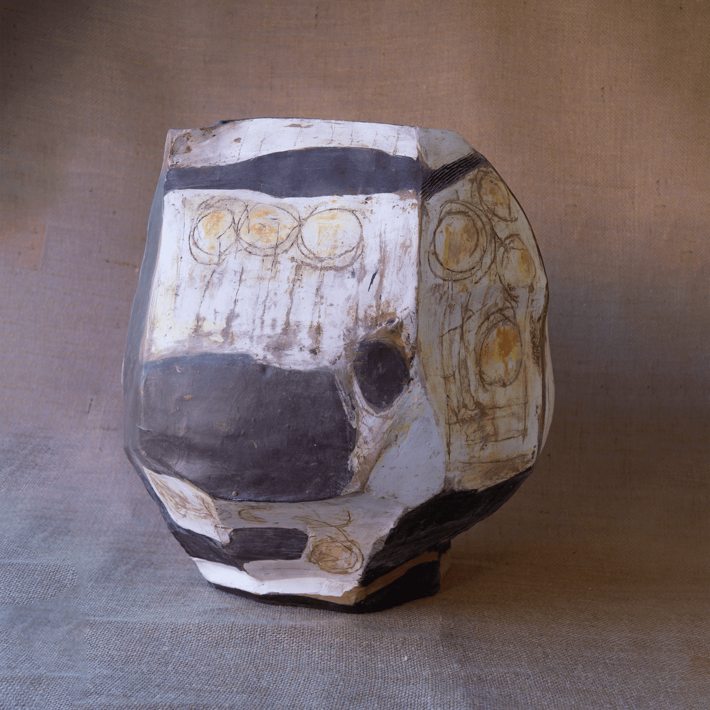 Jarrón Tribal l
