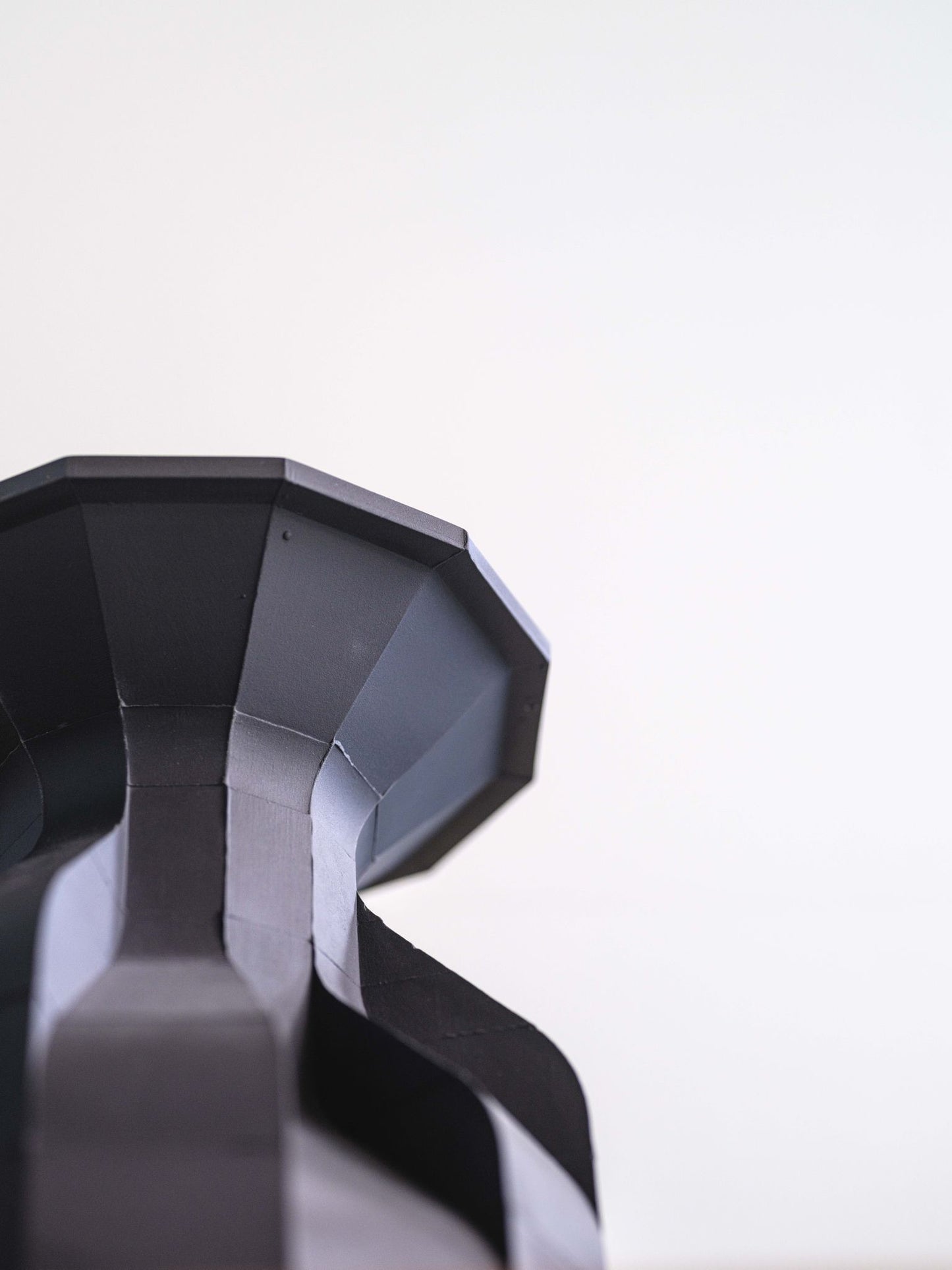 Block Vase Classic | Large | Black