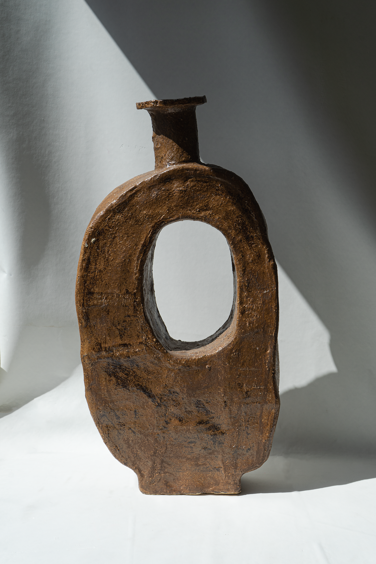 Willem van Hooff — Core Vessel alto chocolate
