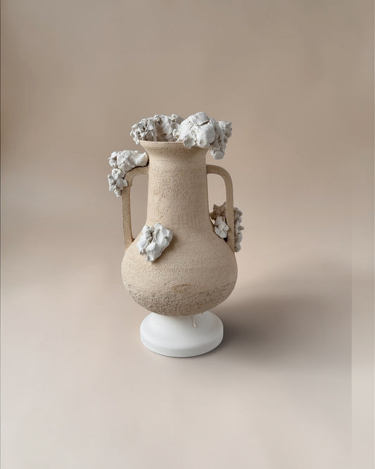 Focater — Testae White. Unique ceramic art object. Pott Gallery