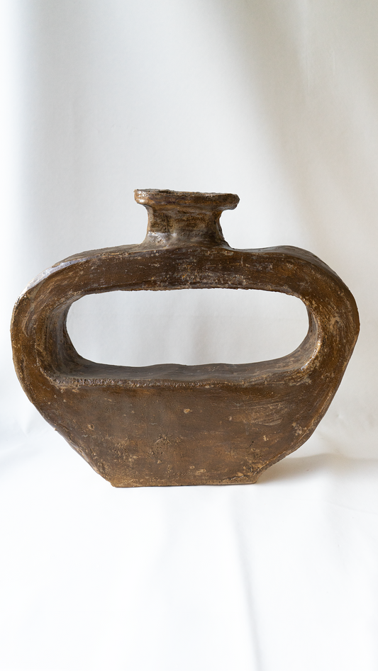 Willem van Hooff — Core Vessel Thick Oval Brown