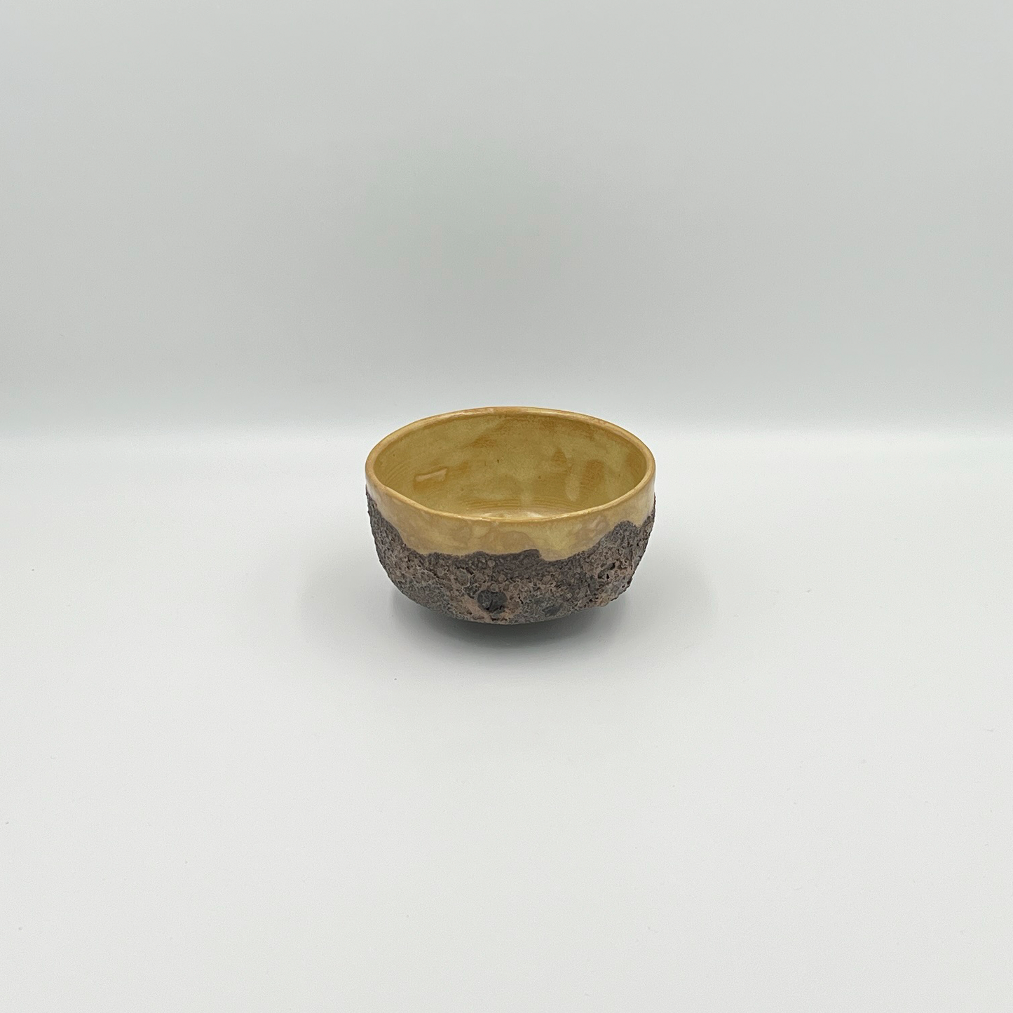 Amber Chawan