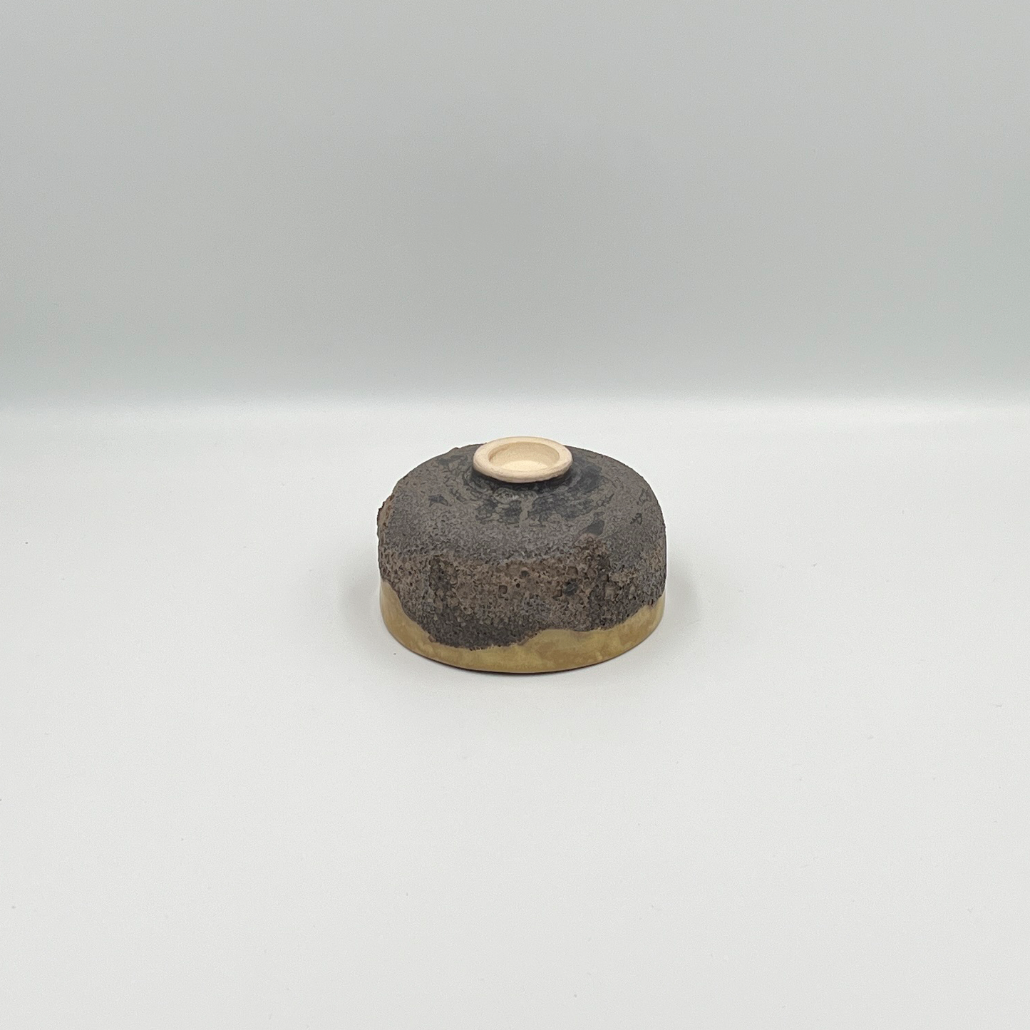 Amber Chawan